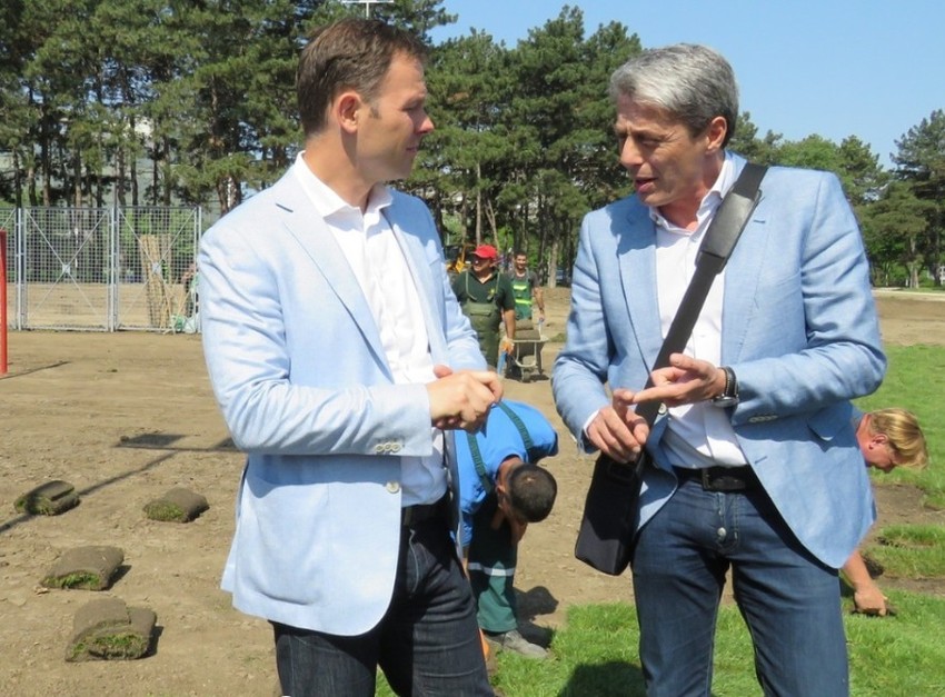 Direktor "Zelenila" Stanojević (desno) i Siniša Mali