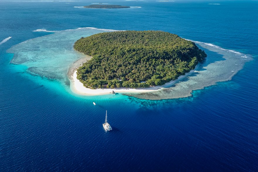 Eueiki – prywatna wyspa w kształcie serca leżąca w archipelagu Tonga