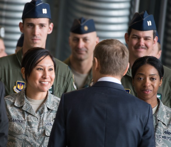 Donald Tusk w 32. Bazie Lotnictwa Taktycznego w Łasku