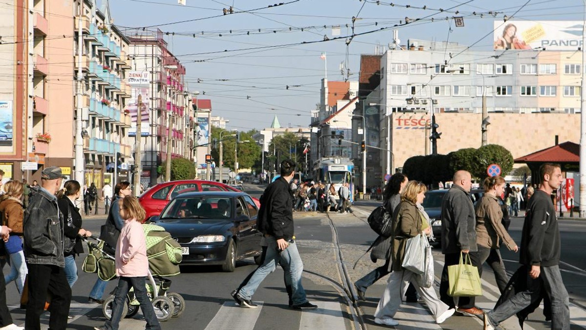 Gorzów Wielkopolski zyska wkrótce miejsce, w którym mieszkańcy będą mogli spotykać się i wspólnie spędzać czas. Zapadły decyzje, zgodnie z którymi, część ulicy Sikorskiego ma zostać wykorzystana na stworzenie miejskiego deptaka.