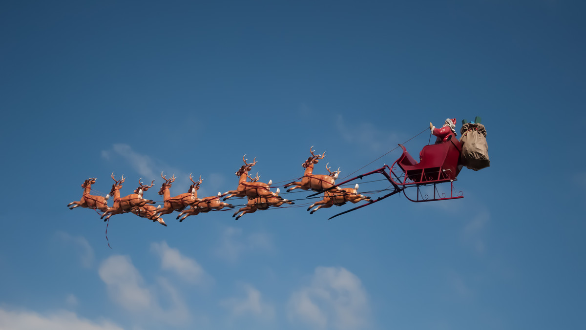 Święty Mikołaj już leci! Zobacz jego trasę dzięki Flightradar24.com