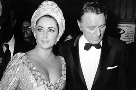 Unuka Elizabet Tejlor otkriva da je kuća legendarne glumice UVEK MIRISALA NA OVAJ PARFEM: "To je bio njen miris, čak i danas, kad ga osetim, odmah me podseti na nju!"