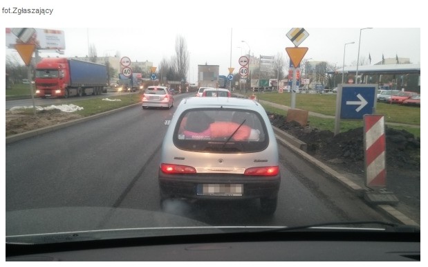 Zdjęcie przesłane policji przez świadka zdarzenia