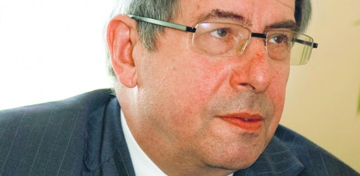 prof. Andrzej Zoll członek Komisji Kodyfikacyjnej Prawa Karnego, do niedawna przewodniczący tego gremium