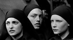 Peter Lindbergh - "Linda Evangelista, Michaela Bercu & Kirsten Owen" (Pont-à-Mousson, 1988)