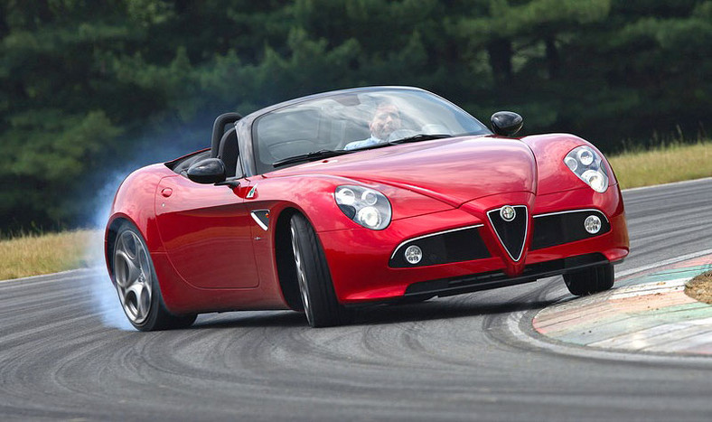 Alfa Romeo 8C Spider: pierwsze wrażenia z jazdy