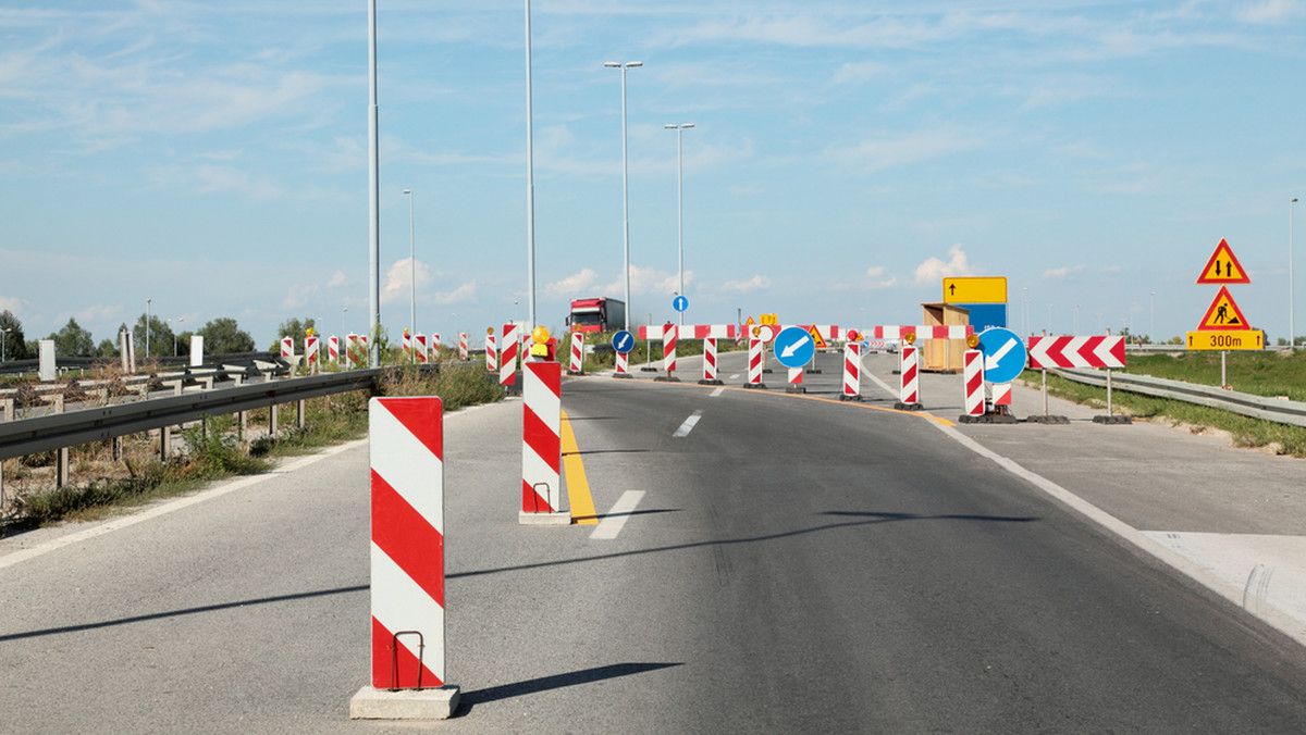 10-kilometrowy fragment drogi krajowej nr 48 w Lubelskiem, między Kockiem a miejscowością Krępa, zostanie przebudowany kosztem 35,3 mln zł.