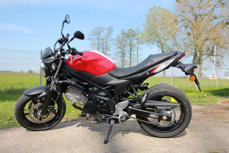 Suzuki SV650