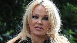 Kirobbant a botrány – Csúnyán kifakadt Pamela Anderson újdonsült férjének exe: kiteregette a szennyest a Baywatch sztárjáról