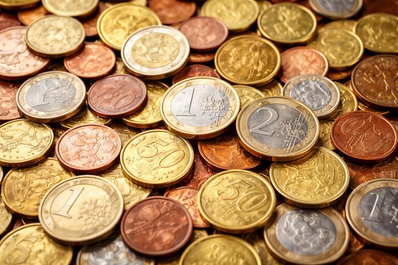 Ove dve kovanice odlaze u prošlost: Plaćanja gotovinom uskoro će biti zaokružena