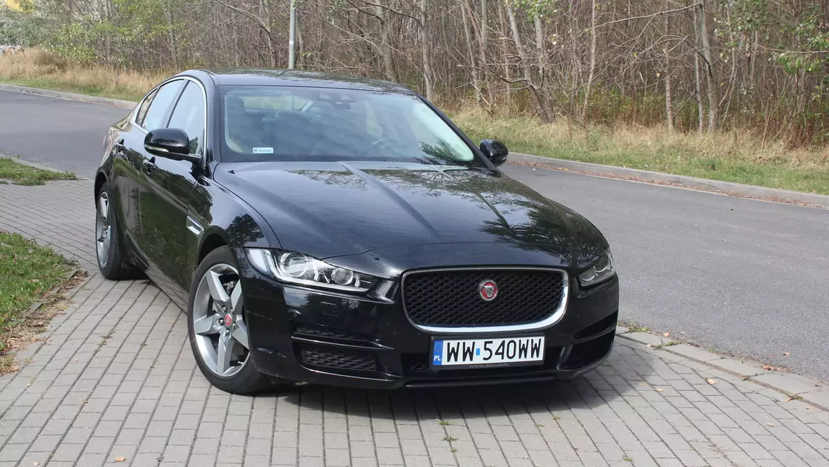 Jaguar XE