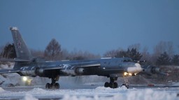 mocarstwa eskalują kampanię strachu. bombowce symulowały atak