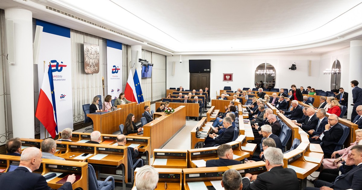 Senat zagłosował nad ustawą budżetową. Jest decyzja