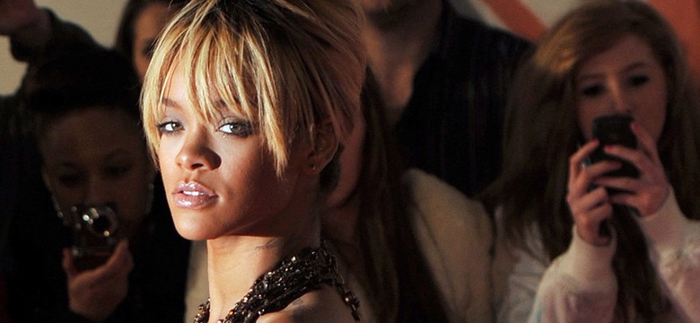 Rihanna będzie nową Whitney Houston. Nadaje się?