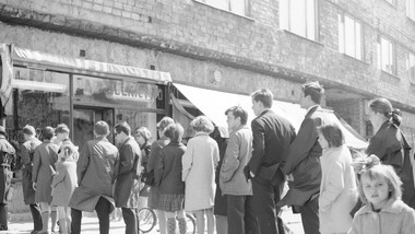 Czy przeżyłbyś jeden dzień w PRL-u? Ten QUIZ to sprawdzi