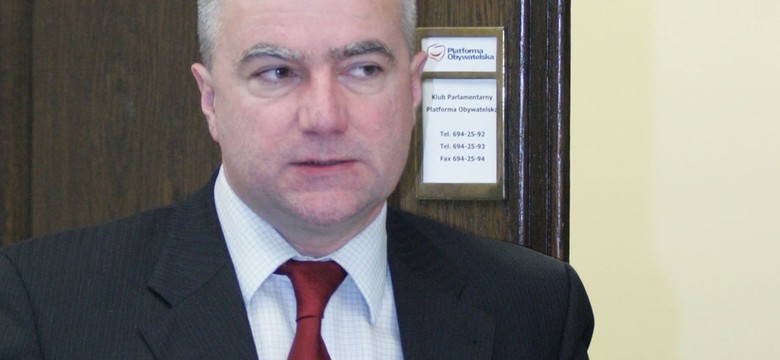 Graś nie wyleci za "nadpiłowane skrzydło"