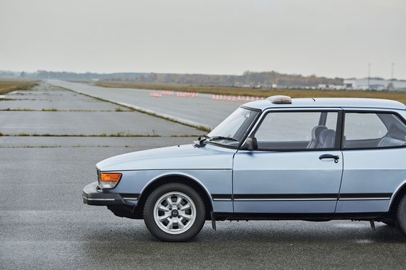 Saab 99 GL 5-Speed 