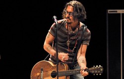 Johnny Depp gra starego Dylana