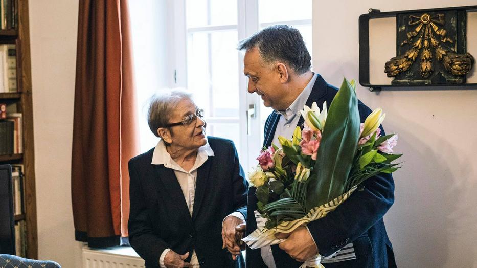 Orban Viktor Igy Koszontotte 85 Szuletesnapjan Torocsik Marit Blikk