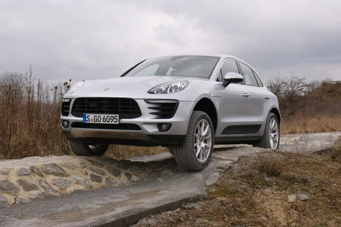 Porsche Macan 2,0 – test i opinia  Czy warto barć 2-litrowego Macana?