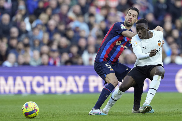 Sergio Busquets i Ilaix Moriba