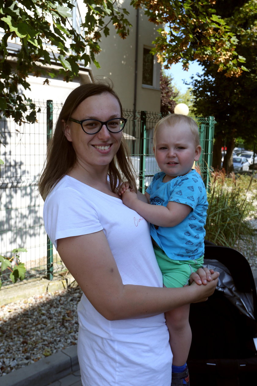 Anna Makowska (29 l.) z Sopotu z synem Franciszkiem (1 r.)