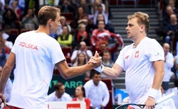 Puchar Davisa: Debel przedłużył szanse Polaków