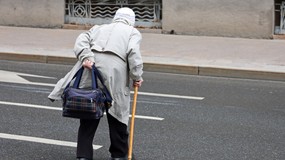 Ministerstwo Finansów blokuje reformę pomocy społecznej. Szarfenberg: W 2026 r. duża część osób skrajnie ubogich wciąż nie będzie uznawana przez system