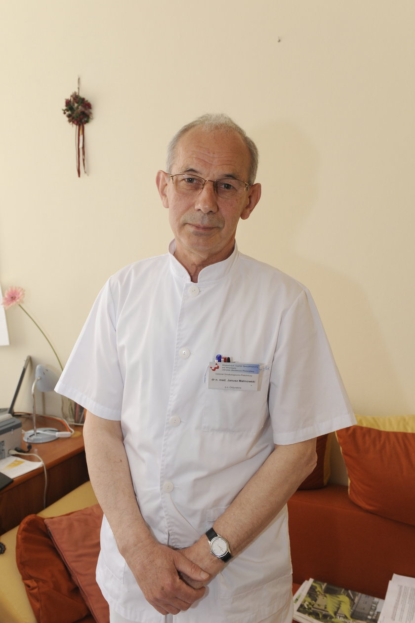 Dr Janusz Malinowski, ordynator oddziału ginekologiczno położniczego