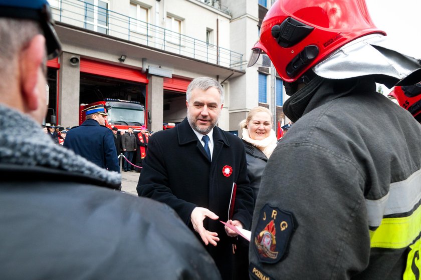 Urząd marszałkowski zamawia sześć aut