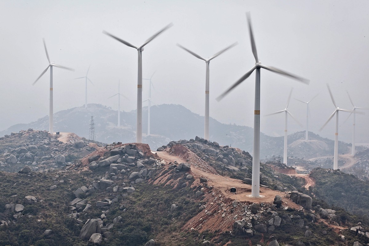 ONZ stawia światu poważne wyzywanie. W Abu Zabi przedstawiono raport, w którym oszacowano, że do 2050 roku zużycie energii alternatywnej powinno znacznie wyprzedzać tradycyjne źródła.