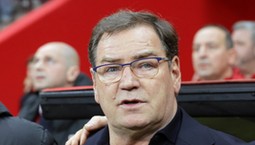 Zła wiadomość dla selekcjonera reprezentacji Polski. Bednarek może nie zagrać w barażach o mundial