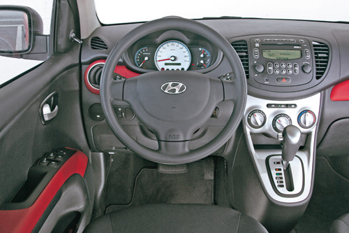 Hyundai i10 kontra Citroen C1 - porównanie aut miejskich z automatycznymi skrzyniami biegów