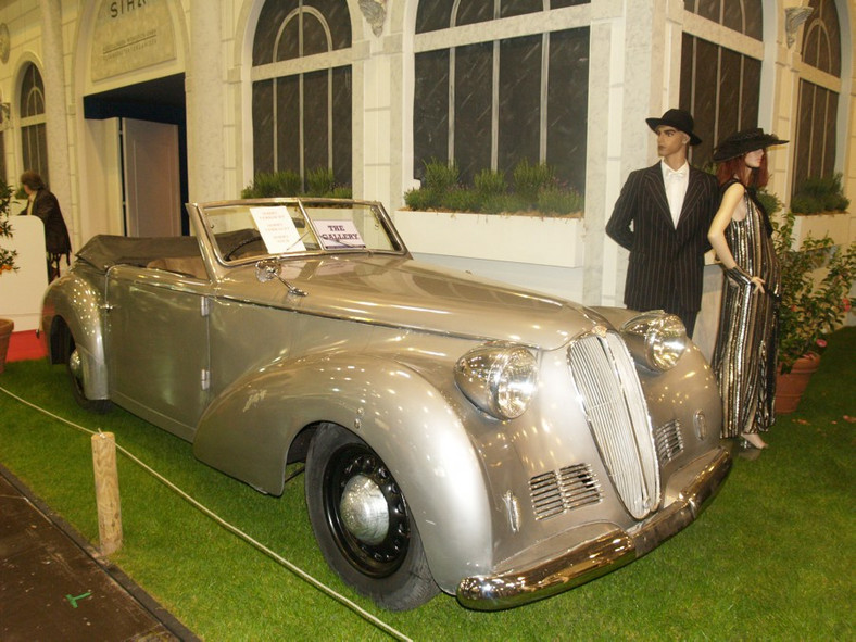 Techno Classica 2011: 2500 oldtimerów i 200 tys. zwiedzających