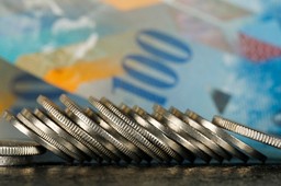 Kredyty we frankach: Banki grożą pozwami, ale nie mają podstaw