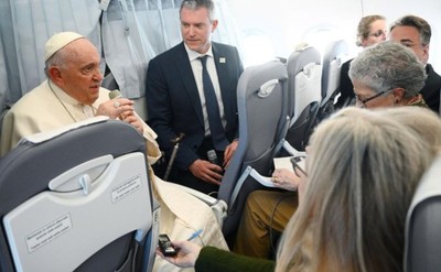 Papież Franciszek ujawnia: Trwa misja w sprawie pokoju na Ukrainie