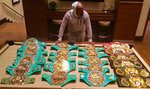 Floyd Mayweather Jr pokazał wszystkie swoje pasy!