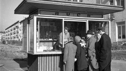 Trochę podchwytliwy QUIZ o życiu w czasach PRL. Zdobędziesz 9/9 punktów?