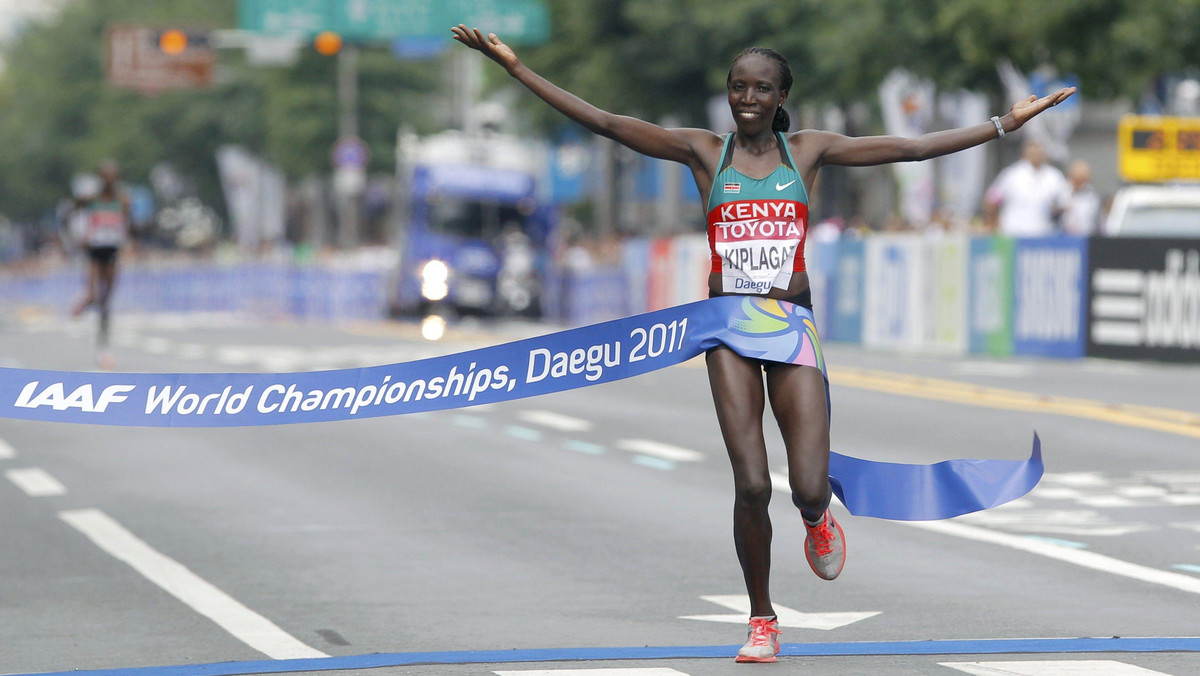 Pierwszą konkurencją lekkoatletycznych mistrzostw świata, które rozpoczęły się w południowokoreańskim Daegu, był maraton kobiet. Cale podium przypadło w udziale Kenijkom.