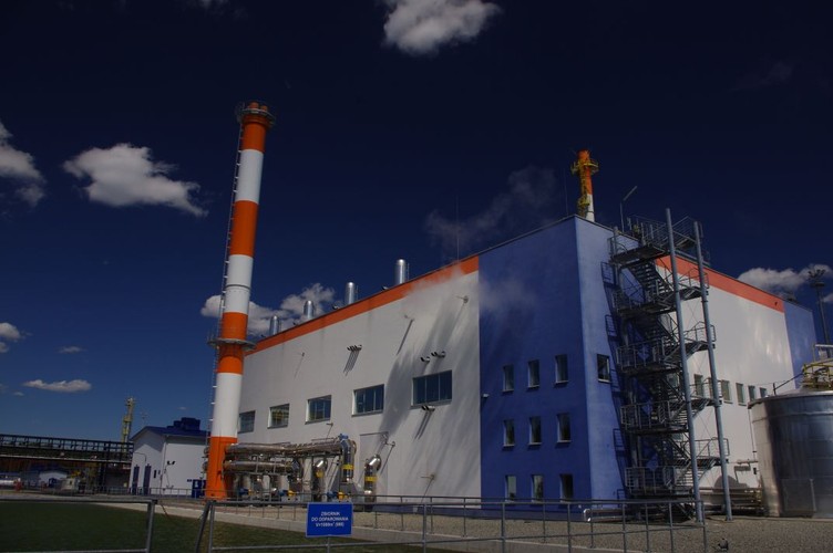 'Dzięki uruchomieniu produkcji ropy z kopalni LMG oraz norweskiego złoża Skarv wydobycie surowca przez PGNiG podwoi się z obecnych ok. 500 tys. ton do ok. 1,1 mln ton rocznie' - szacuje PGNiG.