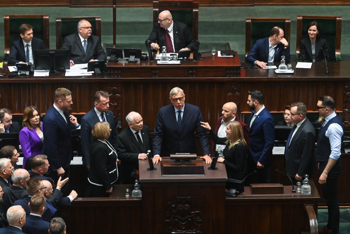 Jarosław Kaczyński, Roman Giertych, Sejm, awantura