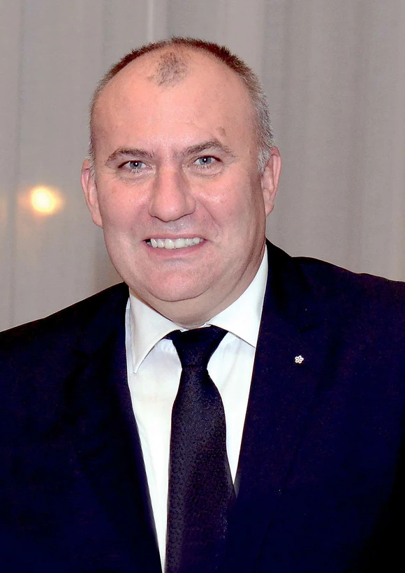 Petar Nikolić