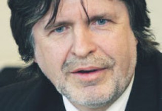 Nowy algorytm podziału pieniędzy z NFZ zagraża systemowi ubezpieczeniowemu