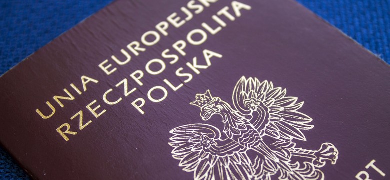 Ukraina prosi Polskę: Usuńcie Cmentarz Orląt ze wzoru nowego paszportu