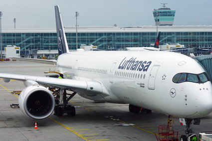 Lufthansa otrzyma od niemieckiego rządu gigantyczną pomoc. Ryanair zapowiada skargę