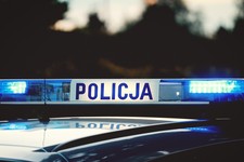 Oblał farbą siedzibę IPN. "Precz z faszyzmem"