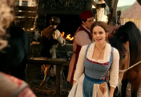 Mamy całą pierwszą scenę z "Pięknej i Bestii". Film otworzy rozśpiewana Emma Watson