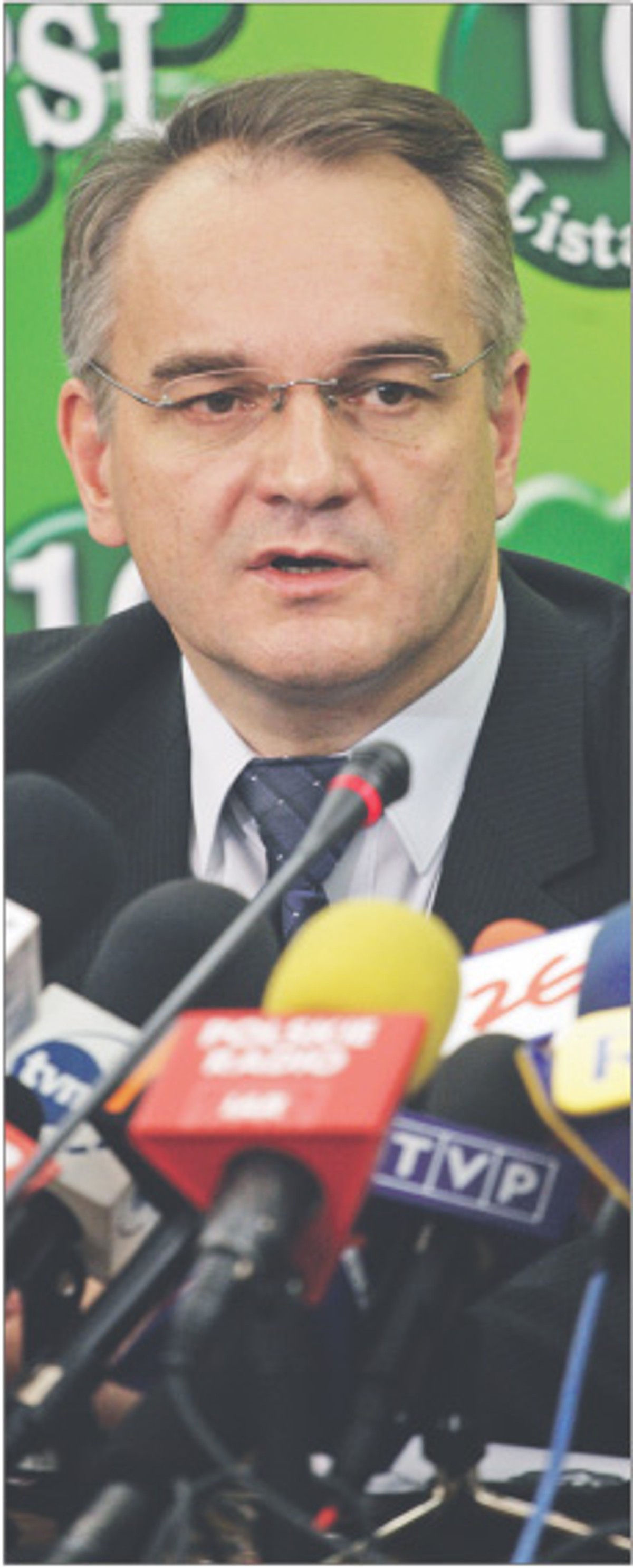 W kwietniu do Sejmu mają trafić projekty przepisów antykryzysowych wynegocjowanych w Komisji Trójstronnej kierowanej przez wicepremiera Waldemara Pawlaka Fot. Wojciech Górski