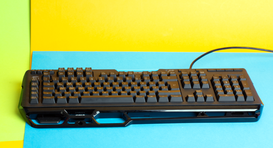 Logitech G910 Orion Spectrum: Gaming-Tastatur im Test | TechStage