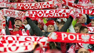 Kibice fani Polska Szwajcaria piłka nożna reprezentacja Polski